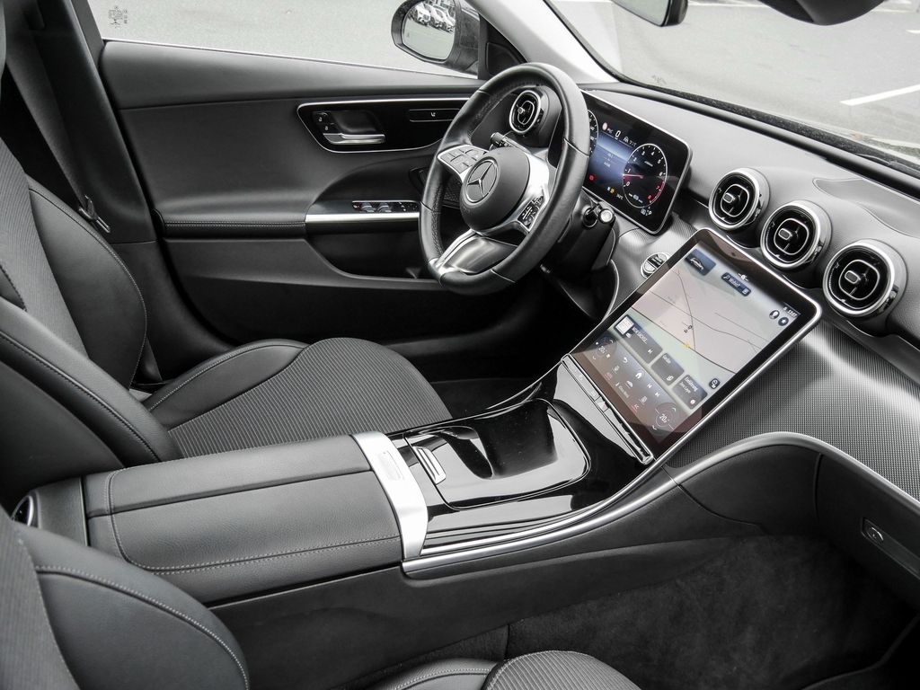 Mercedes-Benz C 300 4M T |Avantgarde|DISTR|LED|NAVI|KEYL|AHK