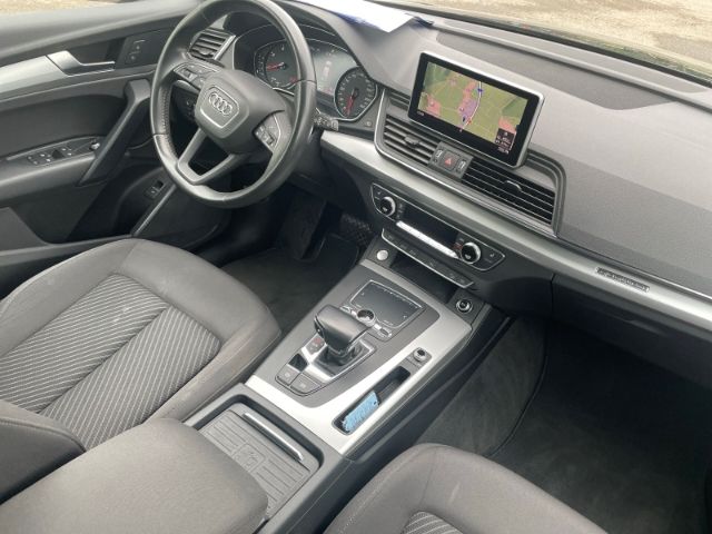 Fahrzeugabbildung Audi Q5 40 2.0 TDI quattro Autom. Navi, Sitzheizung