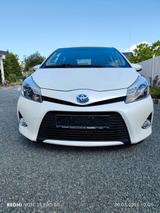 Toyota Yaris 1,5-l-VVT-i Hybrid Club; TÜV Neu - Toyota Yaris von privat