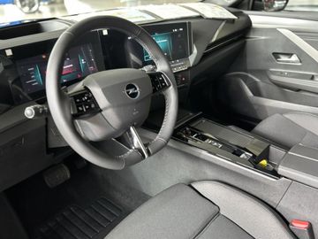 Fotografie 17 des Opel Astra 1.2 Turbo Hybrid 48 V GS Tech Paket