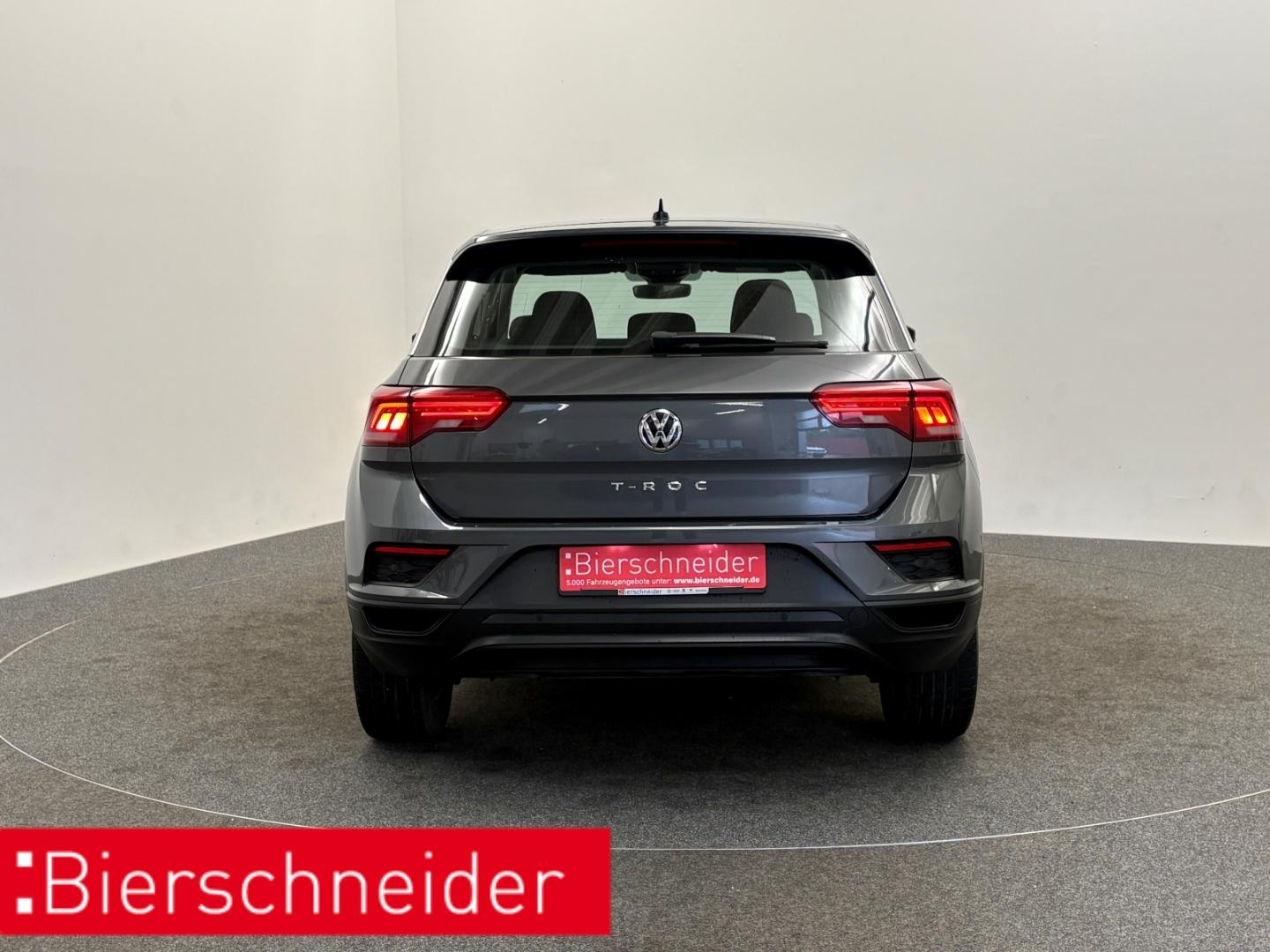 Volkswagen T-Roc 1.0 TSI AHK NAVI PDC 16 ACC