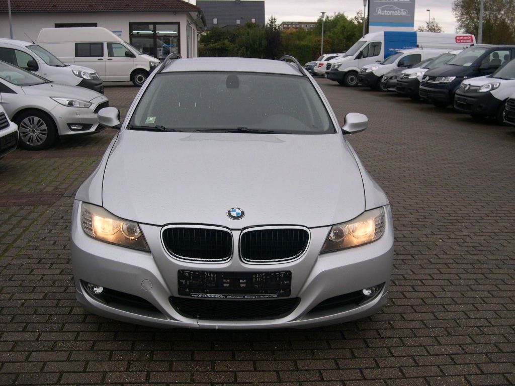 Fahrzeugabbildung BMW 318d touring+SHZ+PDC+ALU+