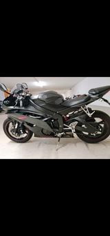 Yamaha YZF R6 - YAMAHA 2008 R6
