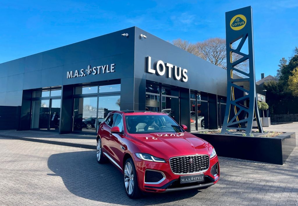 Jaguar F-Pace