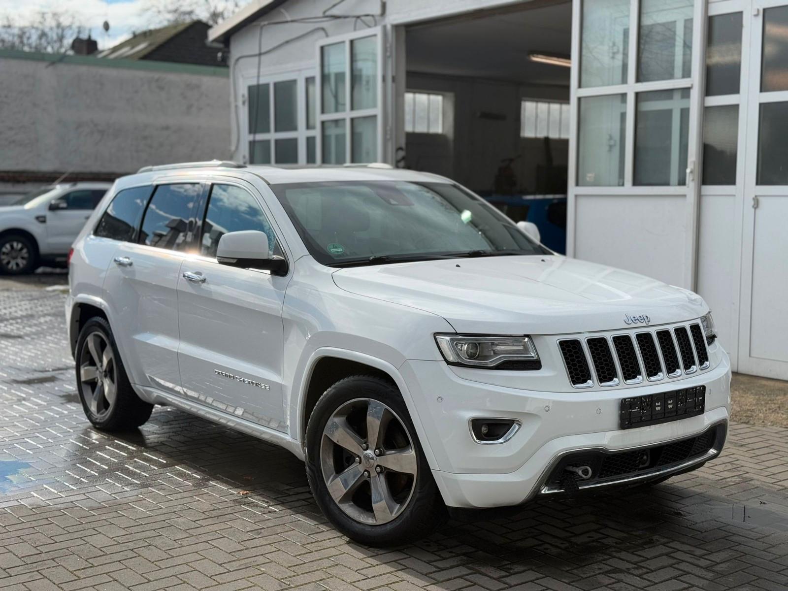 Jeep Grand Cherokee 3.0 CRD Overland MOTORSCHADEN
