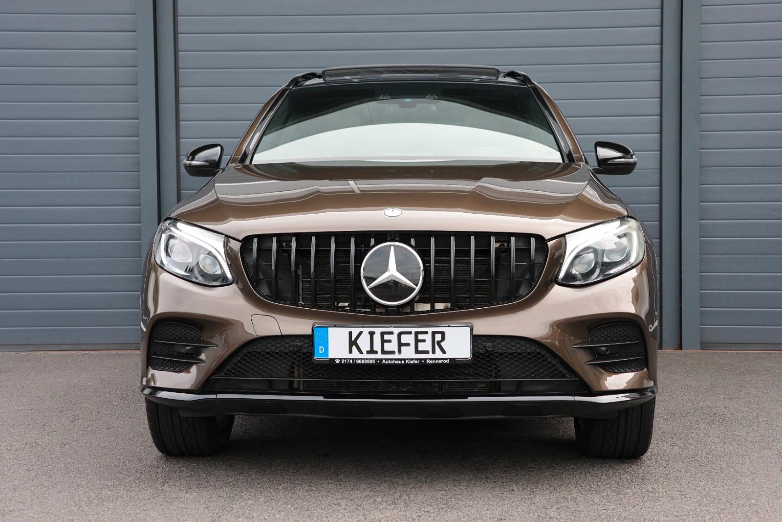 Mercedes-Benz GLC 300 4MATIC/ACC/Burmester/PANO/SHZ/TTW/KAMERA