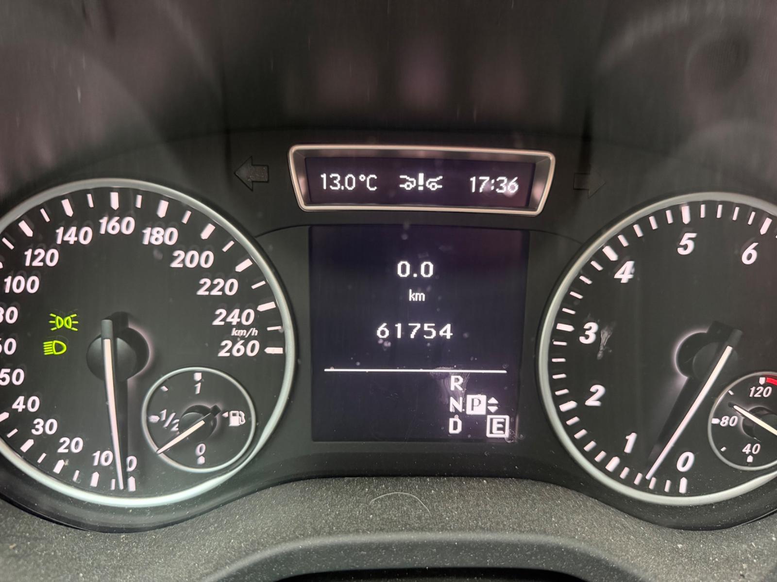 Mercedes-Benz A 180 BlueEfficiency AUTOMATIK+KAMERA+W.KM
