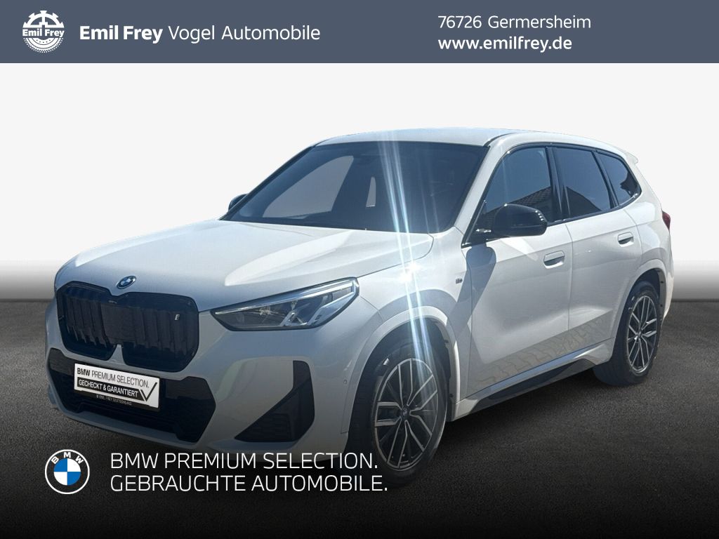 BMW iX1 xDrive30 M Sportpaket  AHK* SHZ*