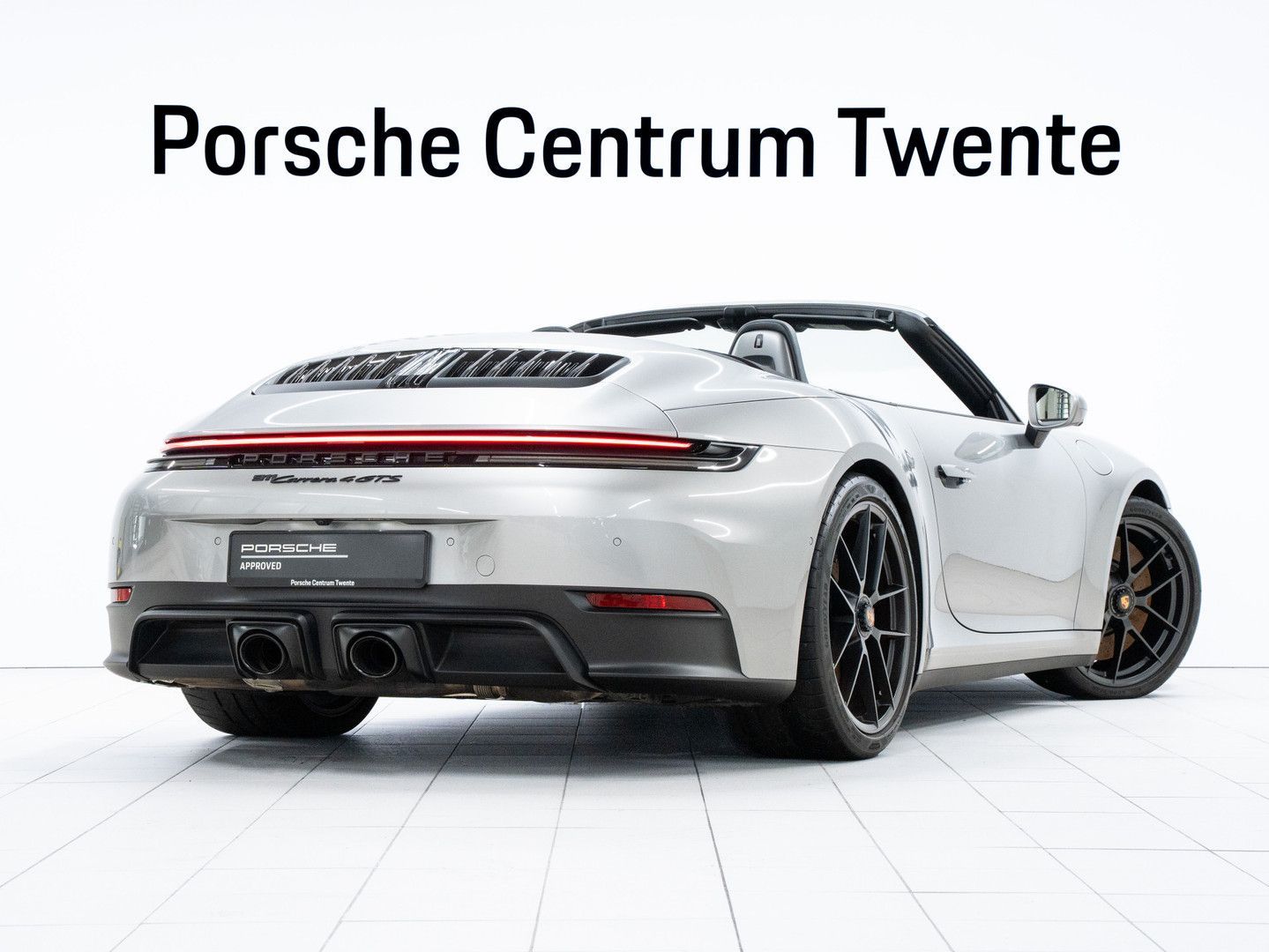 Porsche 992 Carrera 4 GTS Cabrio imagem 3