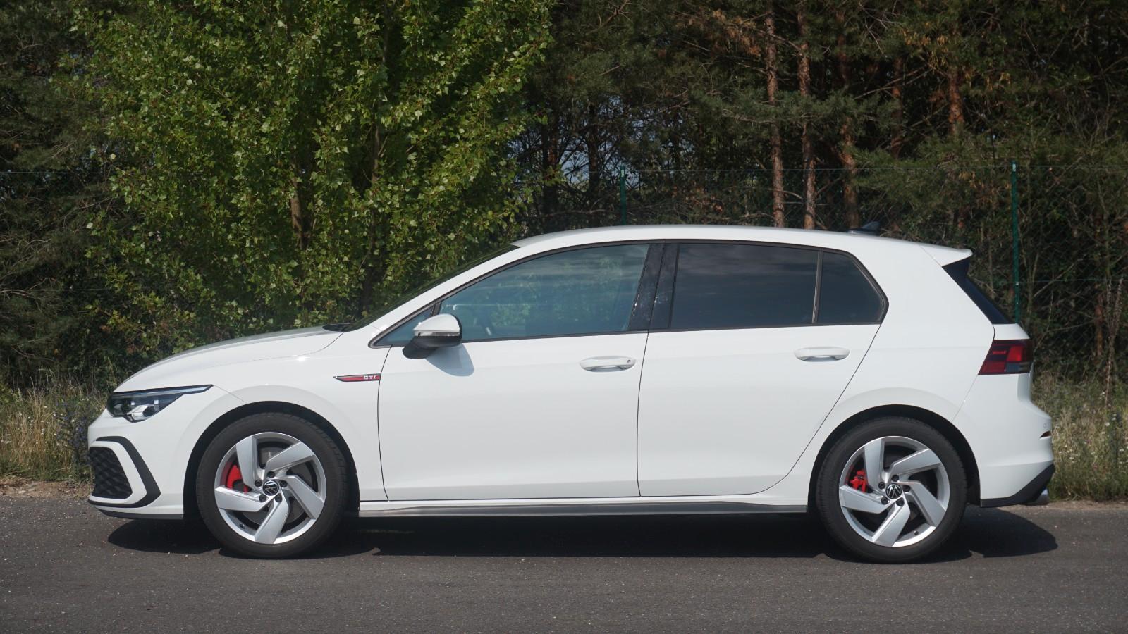 Volkswagen Golf VIII GTI IQ-Light/ACC/AHK/Ambiente/CarPlay, миниатюра 2