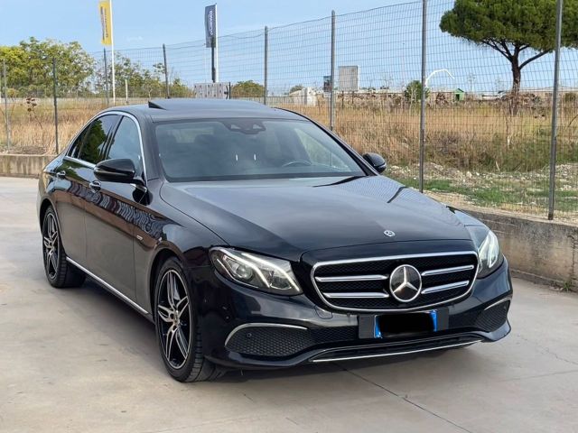 Mercedes-Benz Mercedes-benz E 220 d Auto Premium Plus