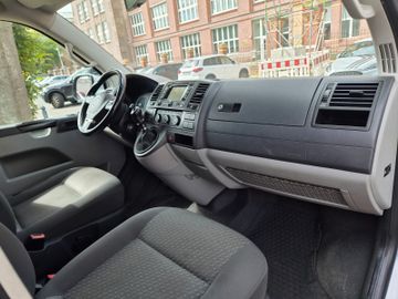 Volkswagen T5 Transporter - 11