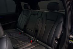 AUDI Q7 55 TFSI PANO*AHK*MATRIX*360*NAVI*ASSIST* AUDI Q7 55 TFSI PANO*AHK*MATRIX*360*NAVI*ASSIST*