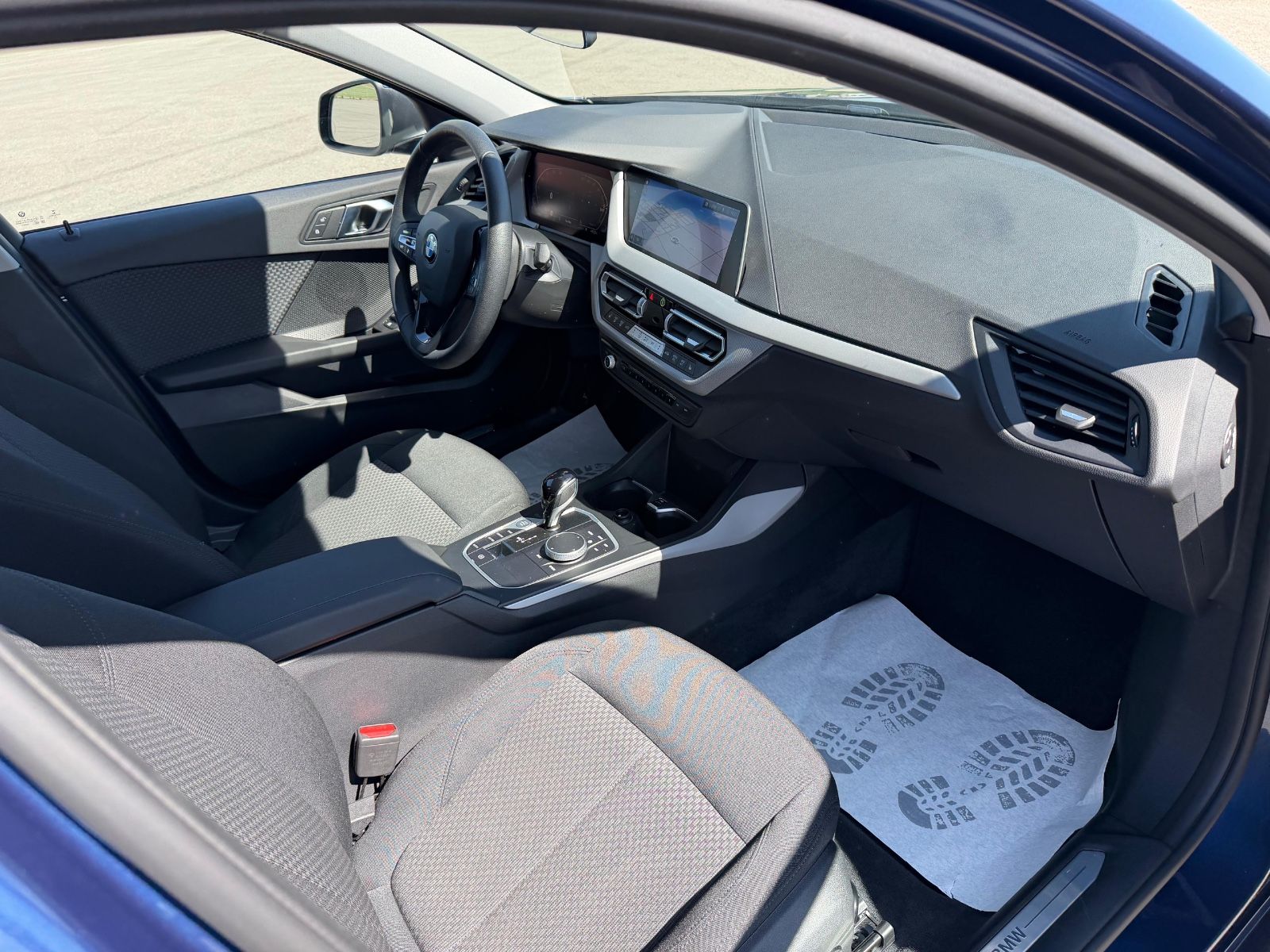 BMW 118 i Advantage *LED,Virtual Cockpit,SH,PDC* foto 11