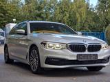 BMW 530 d X DRIVE*SPORT LINE*PANORAMA*INDIVIDUAL* - BMW 530 in Gelsenkirchen