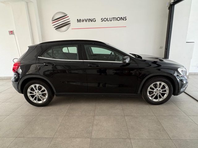 MERCEDES-BENZ MERCEDES-BENZ GLA 180 D AUTOMATICA BUSINESS NESS