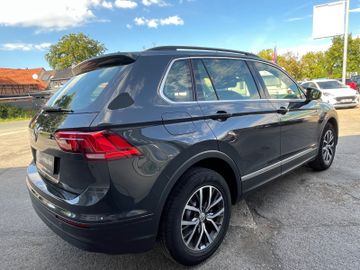 Volkswagen Tiguan - 4