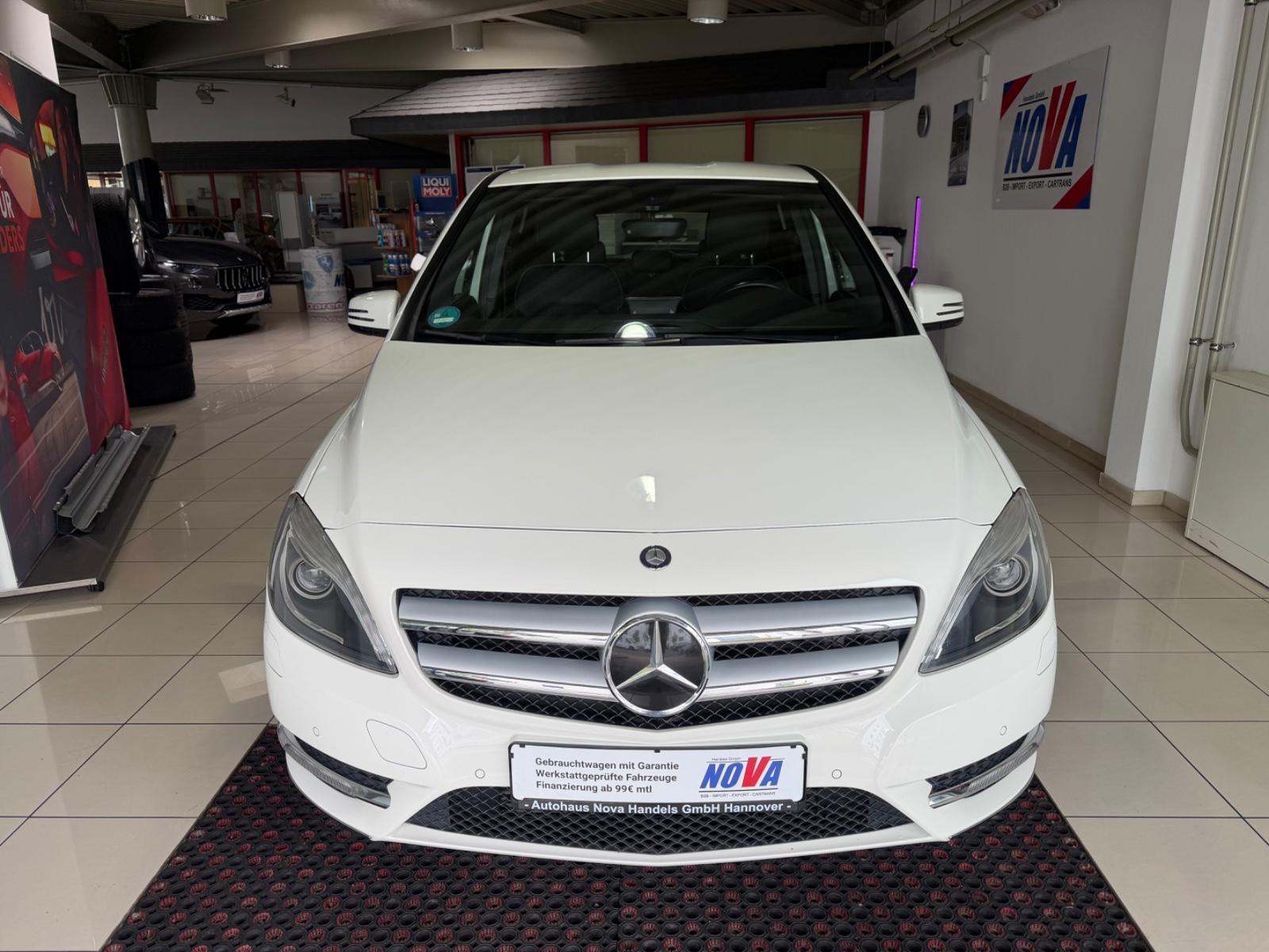 Mercedes-Benz B 180 BlueEff.*SPORTPAK*NAV*LED-XEN*DISTR*LEDER