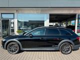 Audi A4 Allroad quattro 40 TDI TÜV 09/27 SCHECKHEFT - Audi A4 Allroad aus 2020