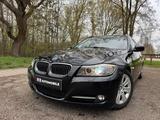 BMW 318 3 Touring 318d AUT*PDC*SHZ*TEM - BMW 318 aus 2010: 318d