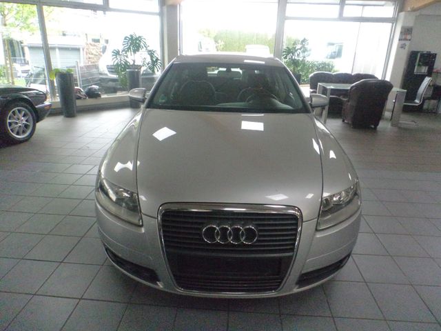 Audi A6 Lim. 2.4 LPG-Gas Navi Klimaautomatik