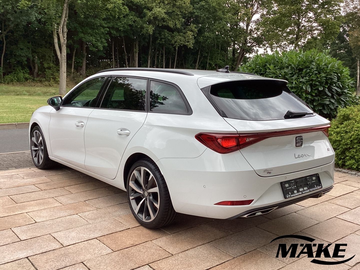Leon SP FR 1.5 TSI RFK 18'' NAV GRA LED PDC APP
