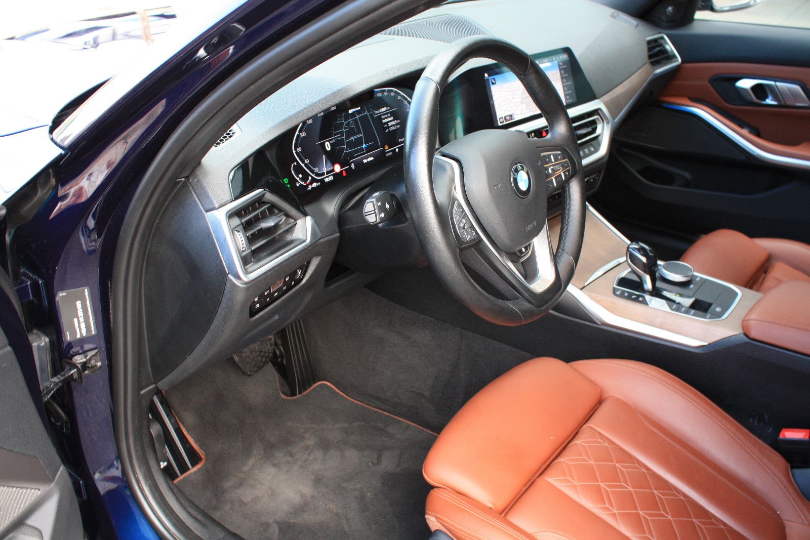 BMW 330 3 Touring 330 e xDrive Sport Line foto 14