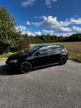 Volkswagen Golf 7 GTI Perf./ Inspektion Neu/ 8-fach bereift - mit Benzin-Antrieb: Schwarz, Standheizung