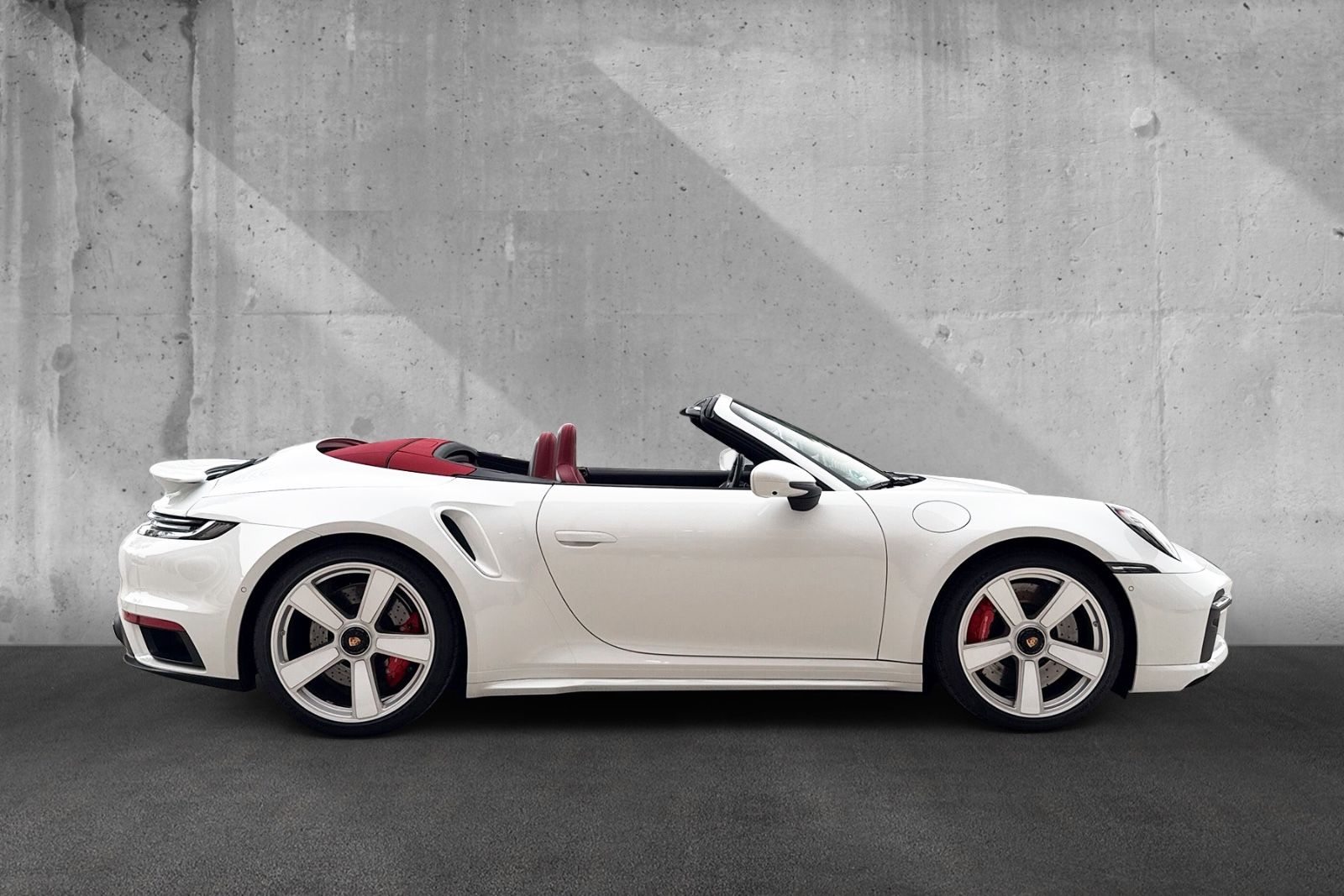 Fahrzeugabbildung Porsche 992 Turbo Cabrio*Burmester*Lift*Leder*Ventilated