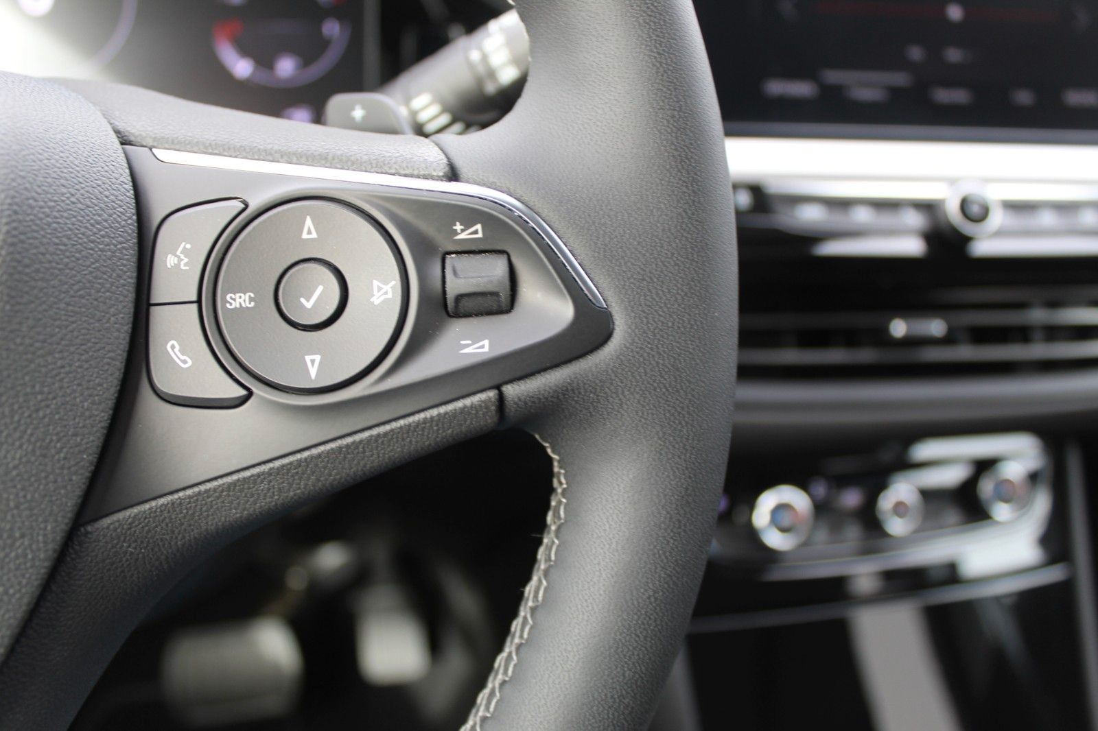 Fahrzeugabbildung Opel Grandland GS Automatik*Navi*Kamera*Sitzh.