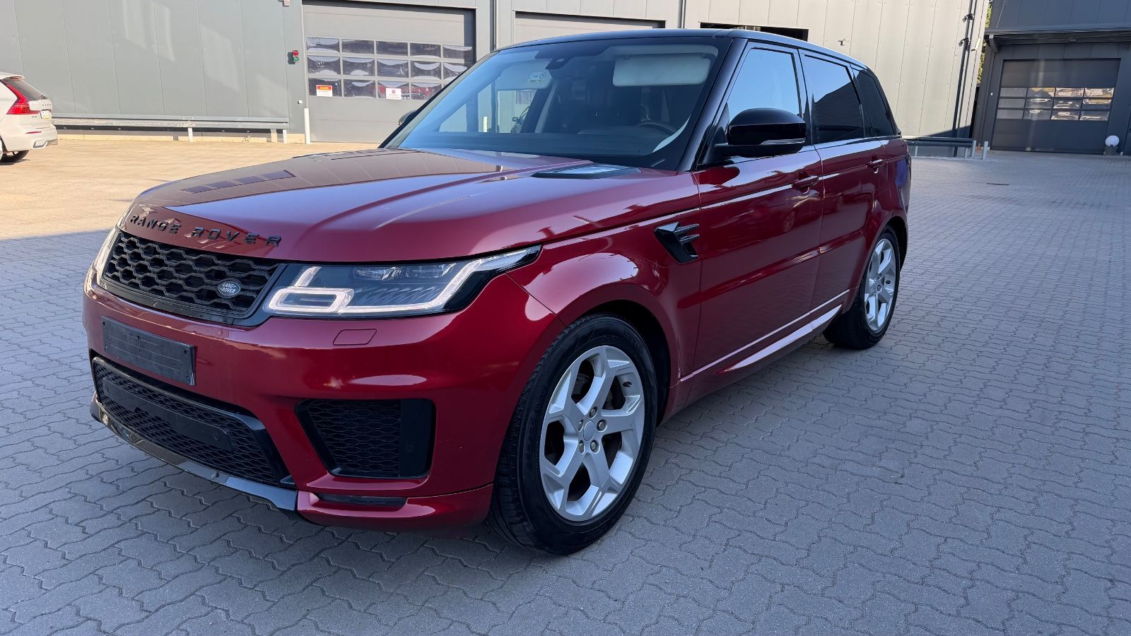 Land-Rover Range Rover Sport - 1