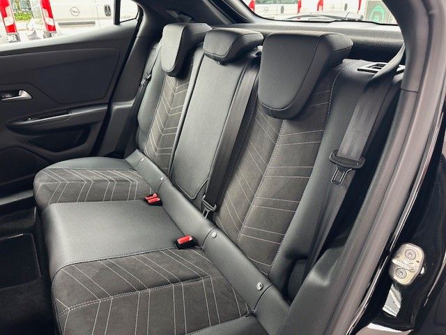 Fahrzeugabbildung Opel Mokka Ultimate 1.2l 130PS Navi/Kamera!