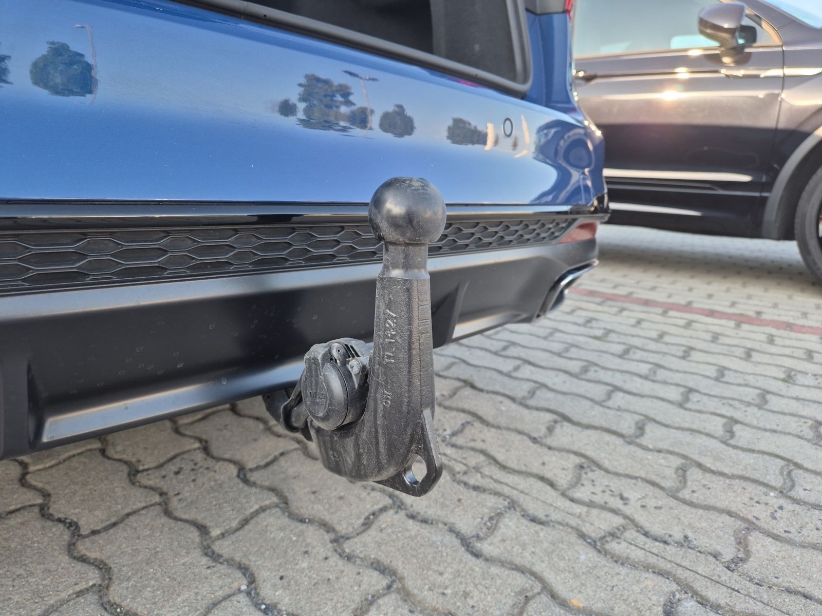 Fahrzeugabbildung Audi A4 Avant 40 TDI quattro S-line S-tronic Matrix A