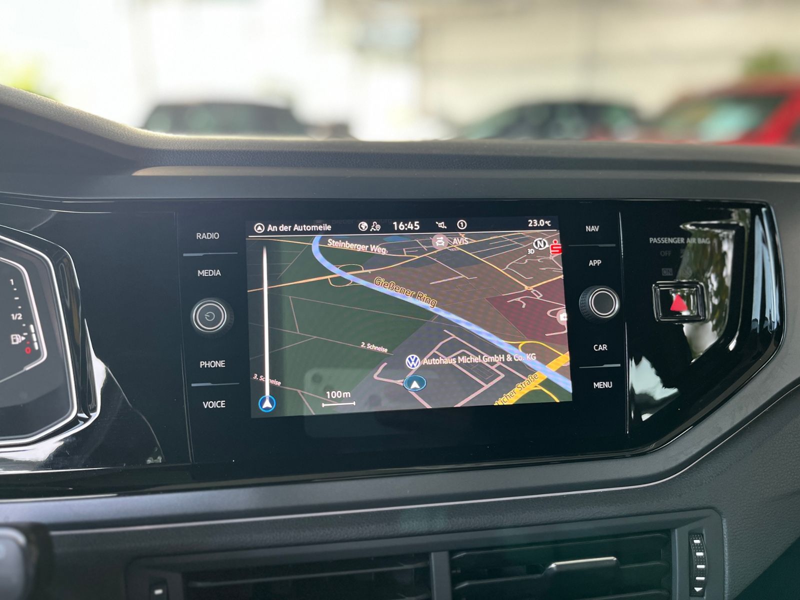 Fahrzeugabbildung Volkswagen Taigo R-Line 1.5 DSG KLIMA AHK LED NAV SHZ