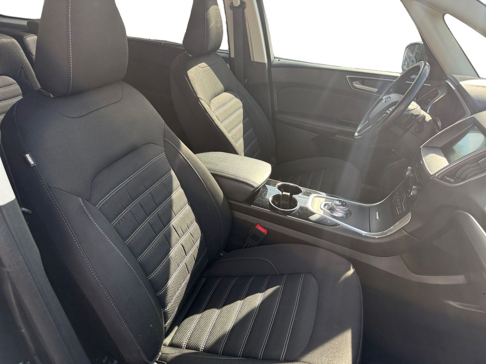 Fahrzeugabbildung Ford Galaxy 2.0 EcoBlue Titanium DAB 3-ZONEN TEMPO