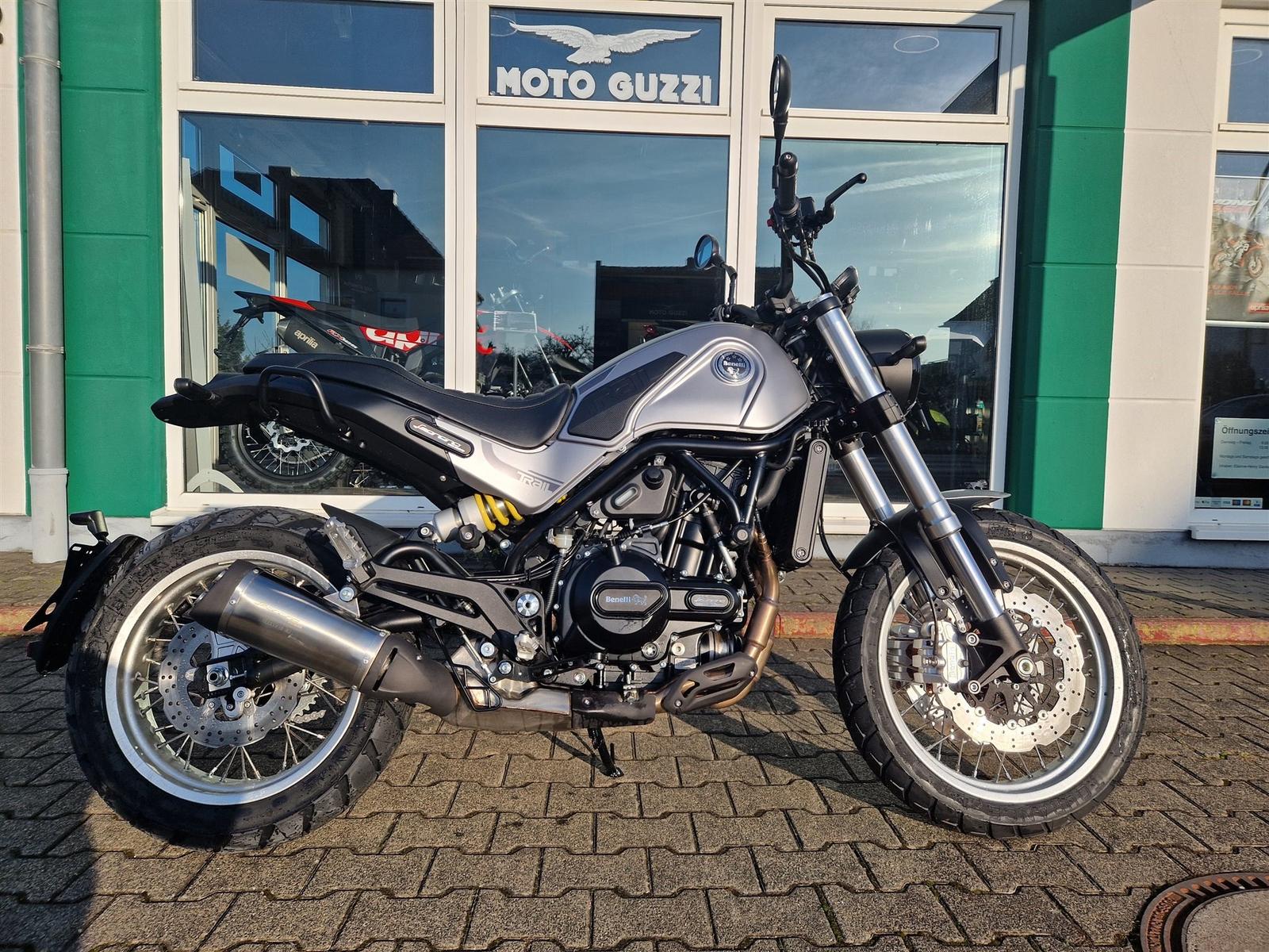 Benelli Leoncino 500 Trail