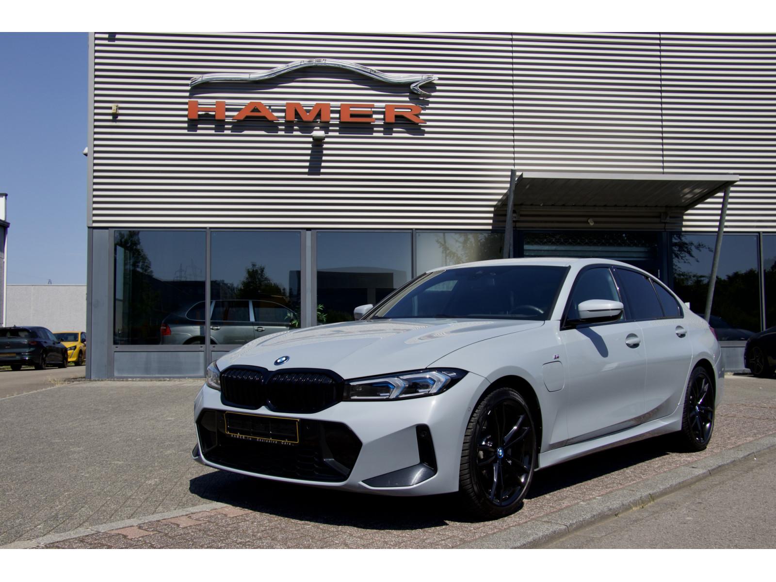 BMW 330 330e Aut. M Sportpaket 19" HuD Innovation