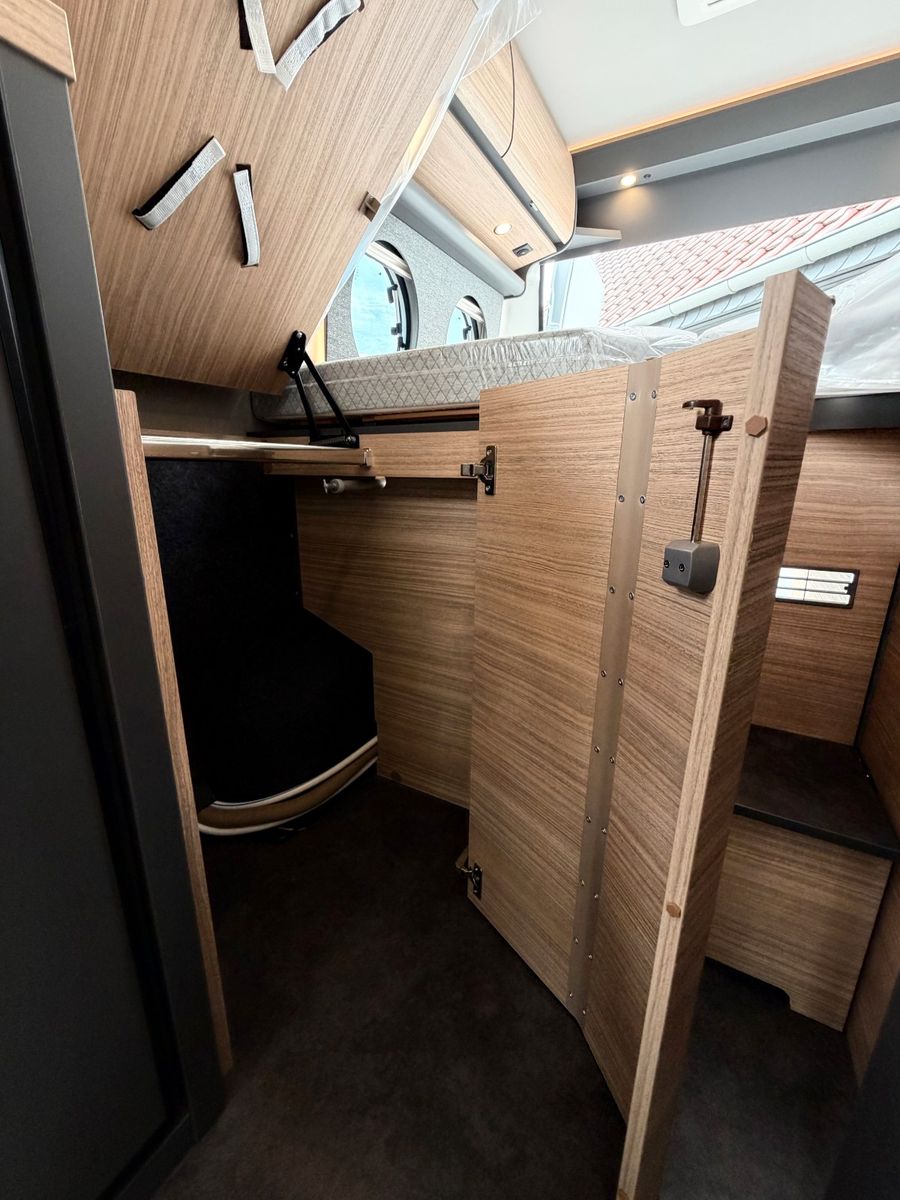 Fahrzeugabbildung Malibu Van diversity GT skyview 640 LE K