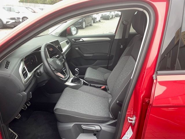 T-Roc Move 1.5 TSI Navi digitales Cockpit LED Ap