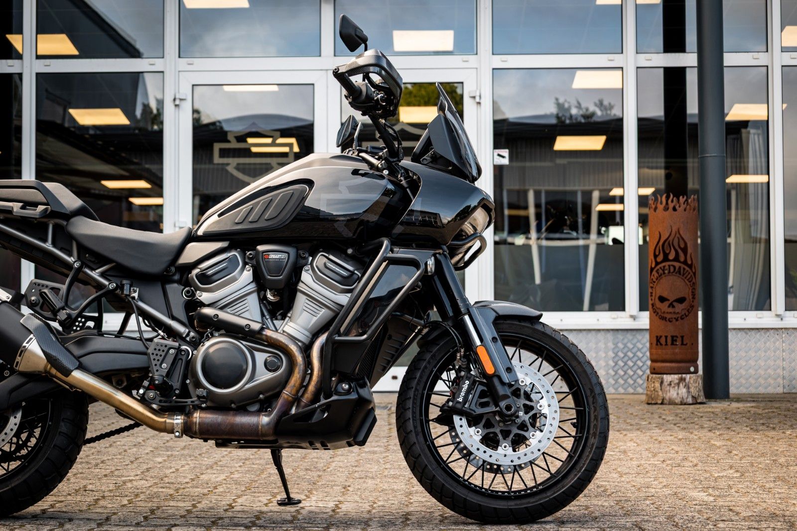 Fahrzeugabbildung Harley-Davidson RA1250S Pan America Special