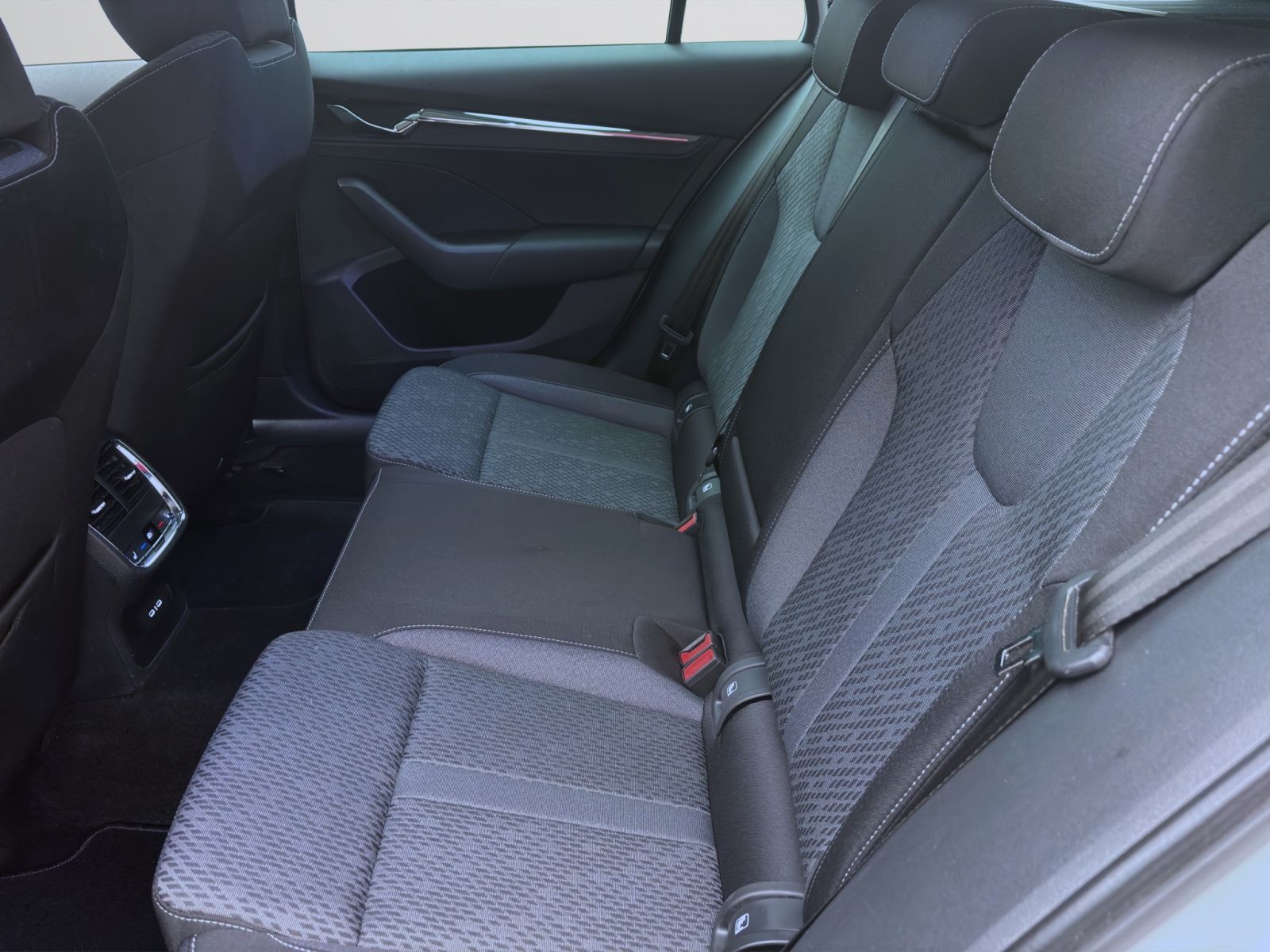 Skoda Octavia - Bild 16