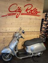Vespa GTS 250 inkl. Träger+Scheibe // SCHNÄPPCHEN - VESPA ROLLER