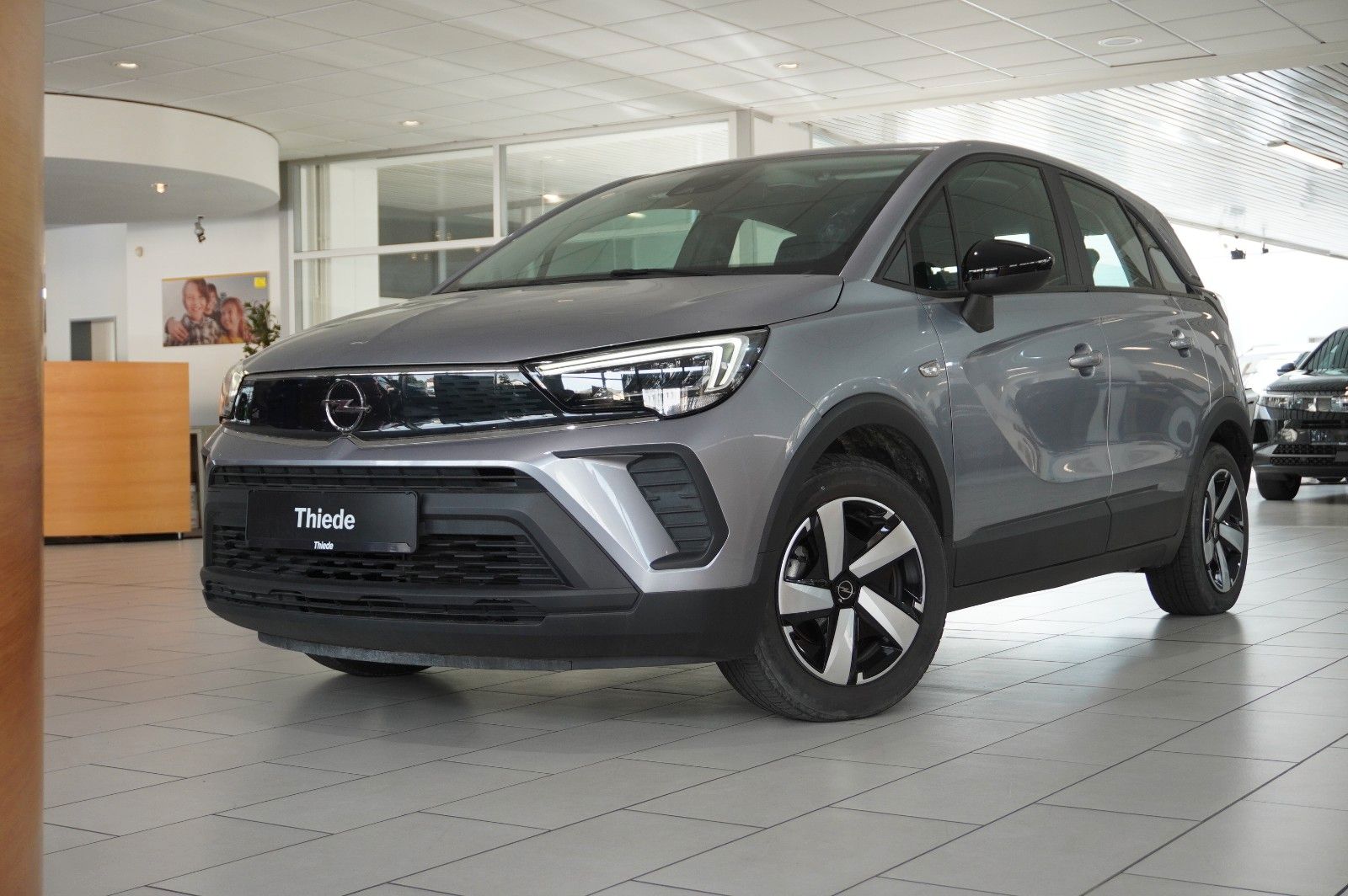 Fahrzeugabbildung Opel Crossland (X) 1.2 EDITION NAVI/LED/KAMERA/DAB+