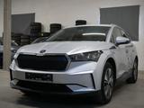 Skoda Enyaq 80 Loft ACC R-KAM TOTW NAVI AMBI WPUMPE - Skoda Enyaq Unfallwagen