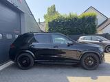 Mercedes-Benz GLE 400 d 4MATIC AMG | panorama dach | 360* kame - gebrauchte Mercedes-Benz GLE 400 aus dem Jahr 2022