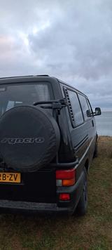 Volkswagen T4 Multivan 2.5 TDI Syncro  - Volkswagen T4 Multivan: TDI