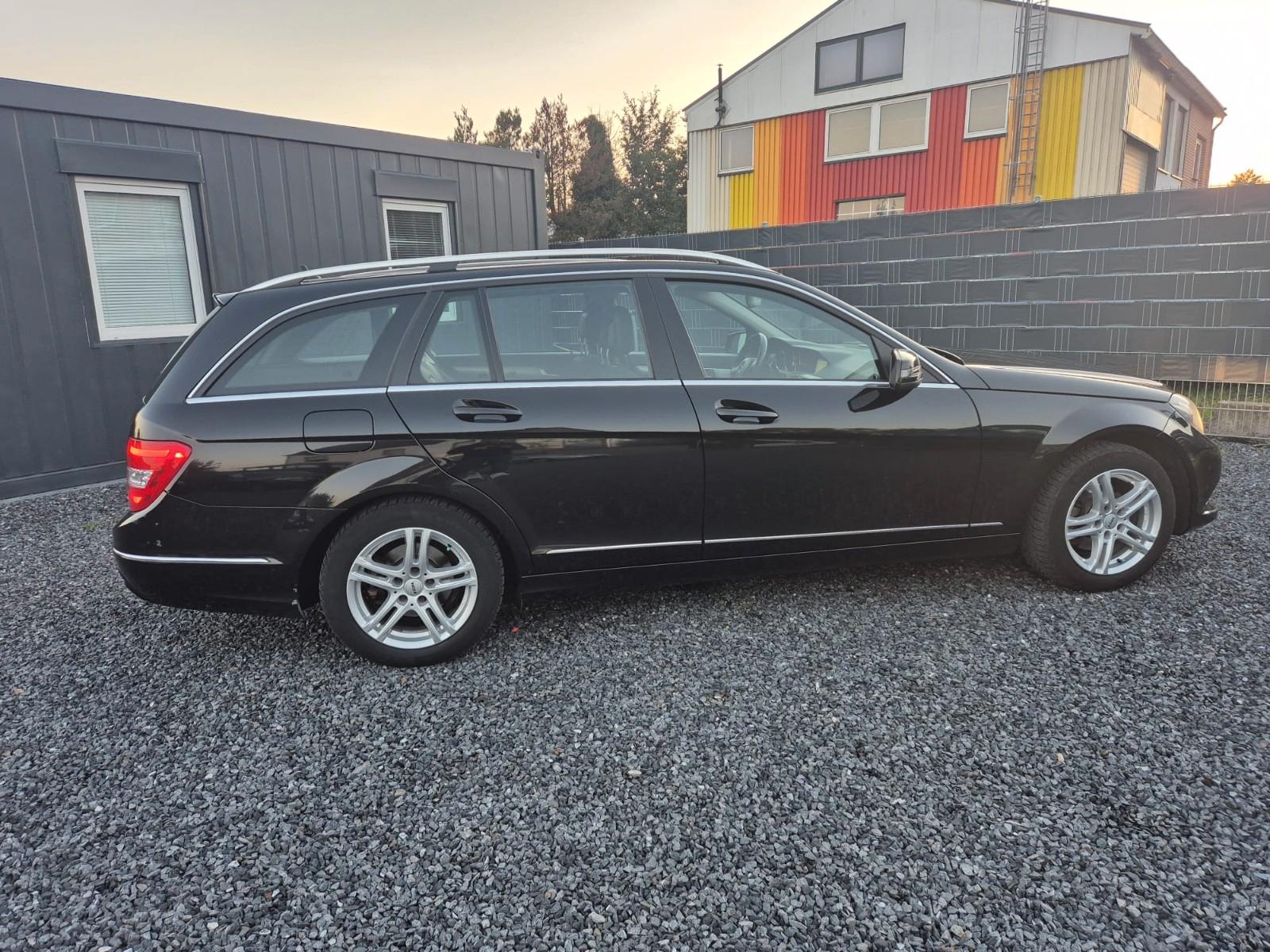 Mercedes-Benz C180 2012 — photo 6