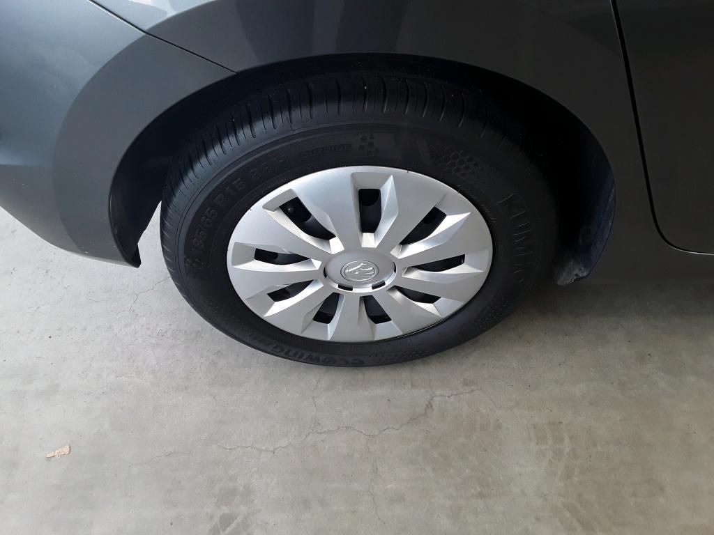 Skoda Fabia Ambition 1.0 TSI DSG TEMPO*PDC*SHZ*LED