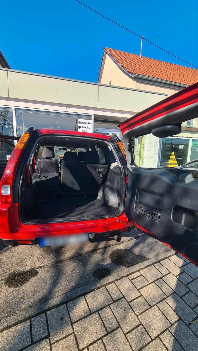 Honda CR-V 2004 — interior