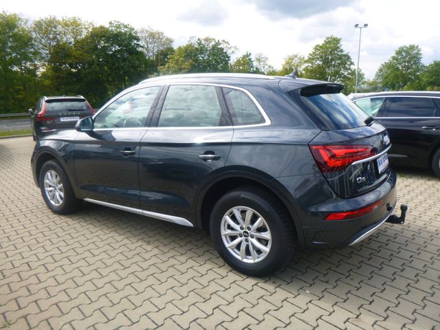 Fahrzeugabbildung Audi Q5 40 TDI quattro >AUT/AHK/NAV/PANO/SHZ<